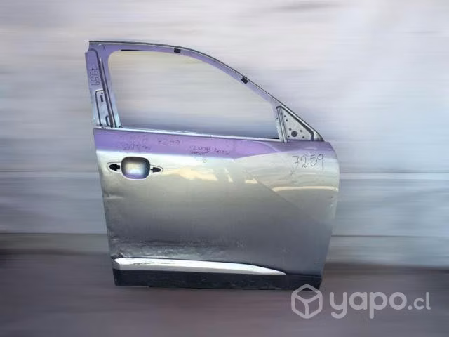 Puerta delantera rh peugeot 2008