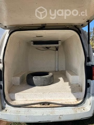 Arriendo furgón con equipo de frío