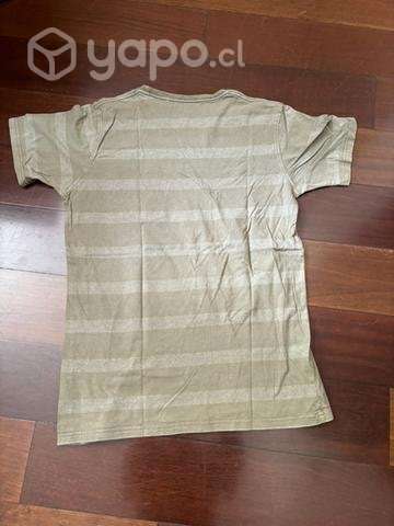 Polera verde - Imagen 2
