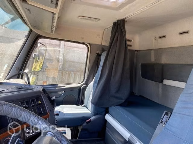 Tracto camion Volvo