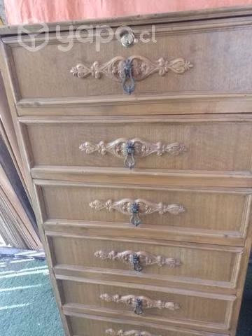 Cómoda 6 gavetas finos detalles