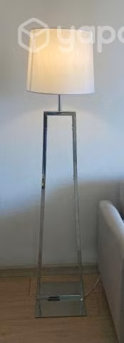 Lampara de Pie