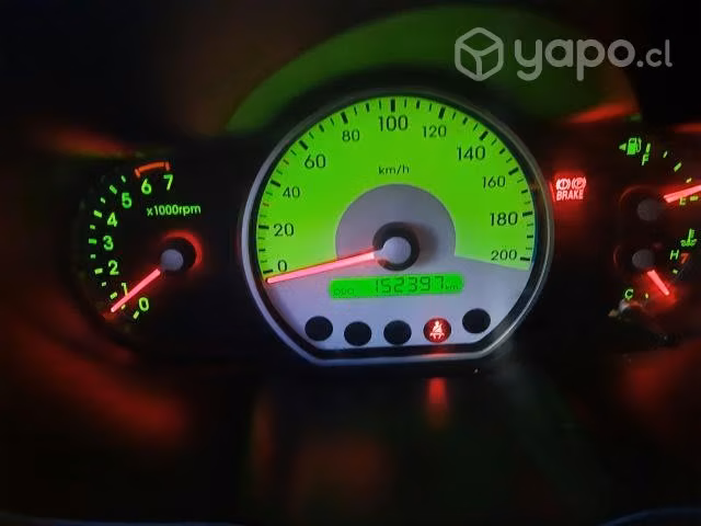 Vendo buen estado HYUNDAI 1.1 2010