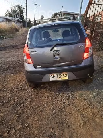 Vendo buen estado HYUNDAI 1.1 2010