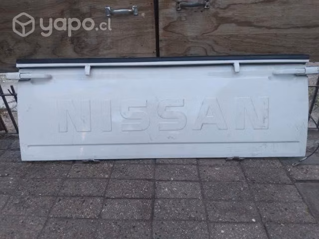 Portalón Nissan Terrano 2010