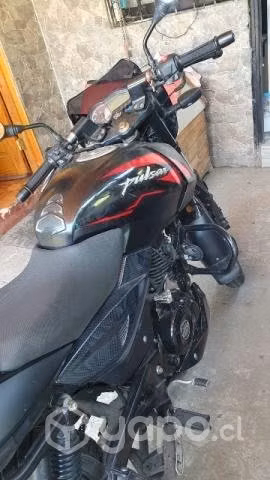 Moto bajaj pulsar td 150