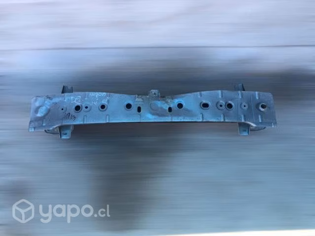 Refuerzo delantero mazda 