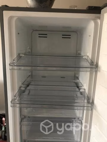 Freezer Dual vertical casi nuevo. No Frost.