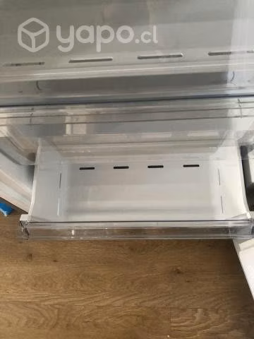 Freezer Dual vertical casi nuevo. No Frost.