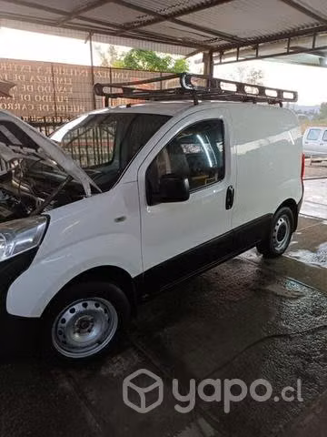 Furgón Peugeot Bipper 1.3 hdi año 2013
