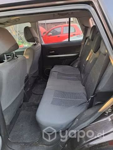 Suzuki grand nomade 2014