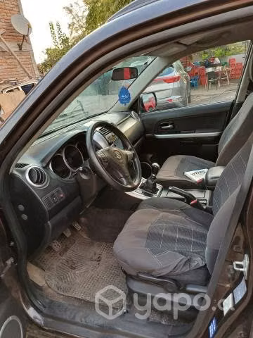 Suzuki grand nomade 2014