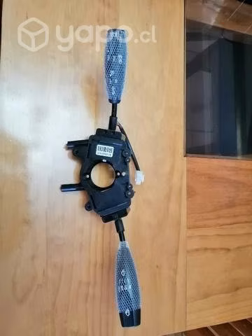 Mando de luces para chevrolet N300 Nuevo sin uso