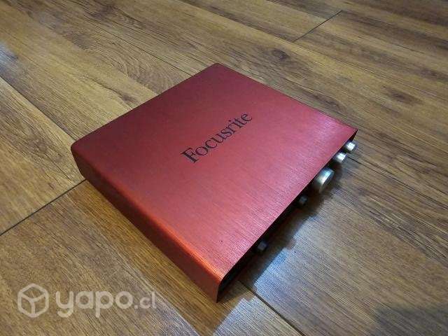 Focusrite Scarlett 6i6 - Interfaz de Audio - Imagen 4