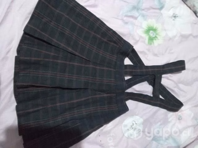 Se vende uniforme jardin 7 enanitos del bosques t