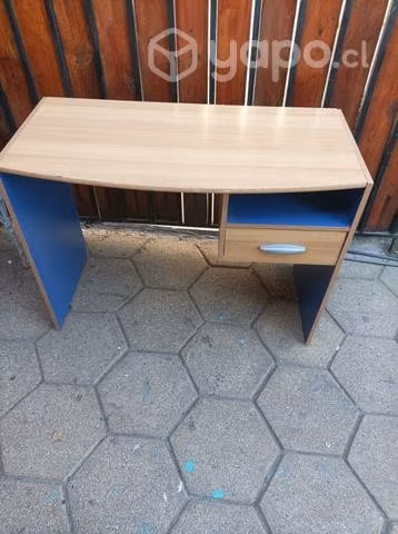 Escritorio escolar estilo Ikea nuevo - Imagen 4