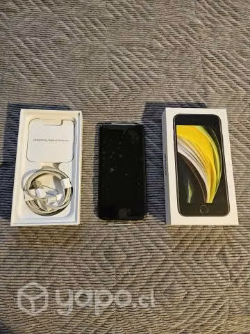 IPhone SE Segunda Generación 2020 semi nuevo