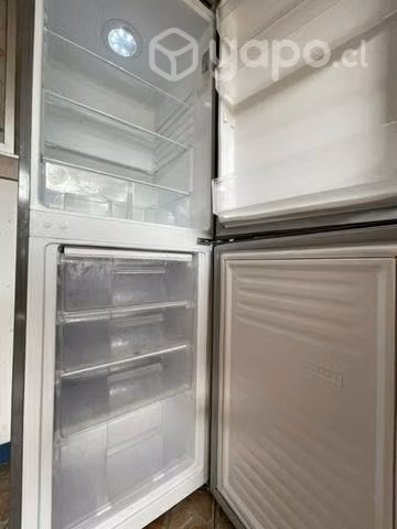 Refrigerador Madensa
