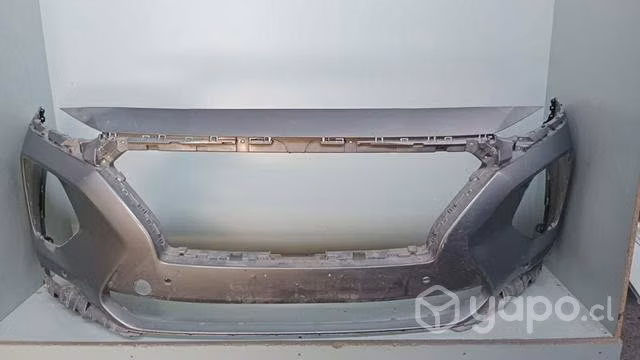 Parachoque Hyundai santa fe dmg repuestos 82.71