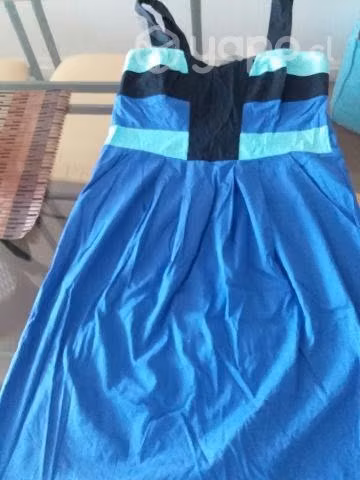 Cambio Bolsa con Ropa de Mujer - Imagen 4