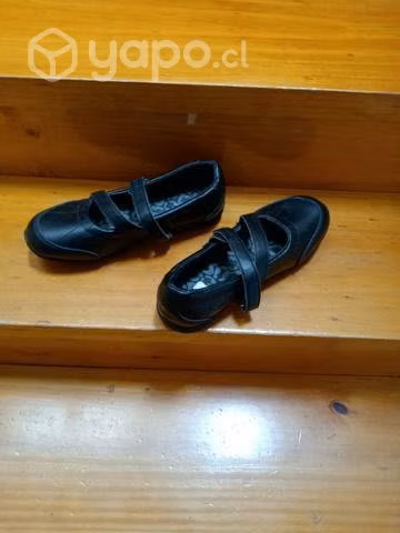 Zapatos colegio