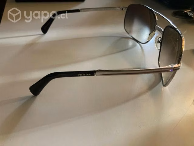 Lentes de sol PRADA