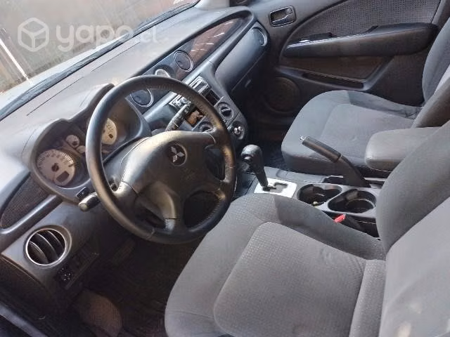 MITSUBISHI outlander 2009