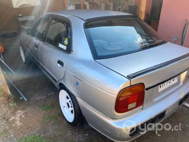 Suzuki baleno 2003 - Imagen 4