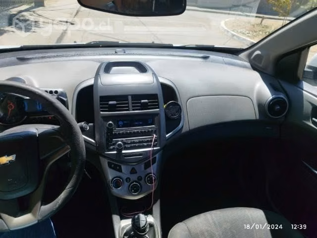 Chevrolet Sonic LTNB 1.6 AÑO 2012 FULL EQUIPO - Imagen 9
