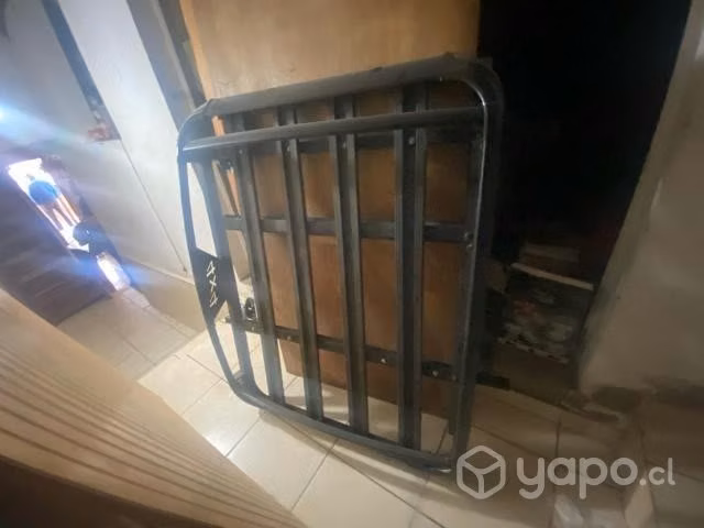 Parrilla para auto. casi nueva 2 usos