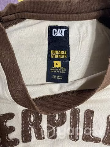Polera manga corta CATERPILLAR Talla L Hombre