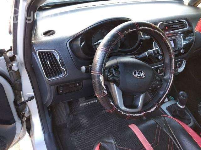 Kia rio 4 (1.4cc)