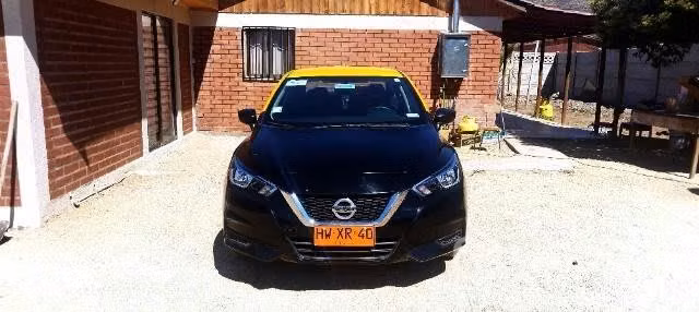 Taxi básico quinta región Nissan versa 2023