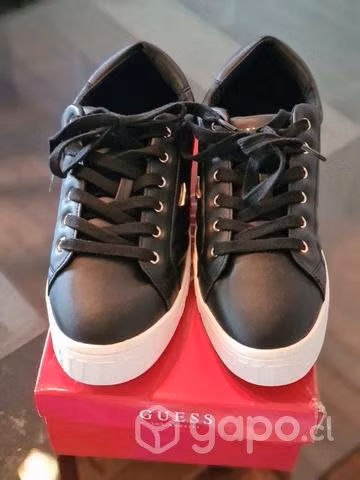 Lindas zapatillas guess originales - Imagen 2
