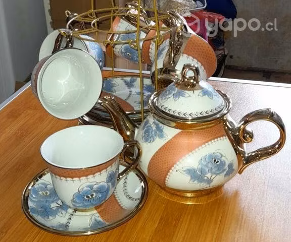 Hermoso juego de tede porcelana ,taza grande , tra