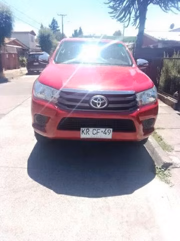 Camioneta hilux sr 2018 con 70.000 de kilometraje