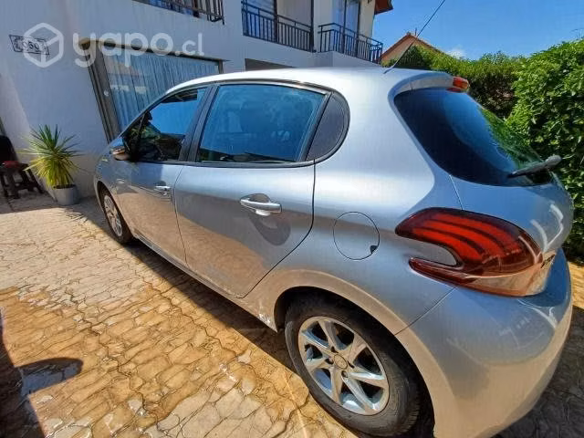 Peugeot 208 2017