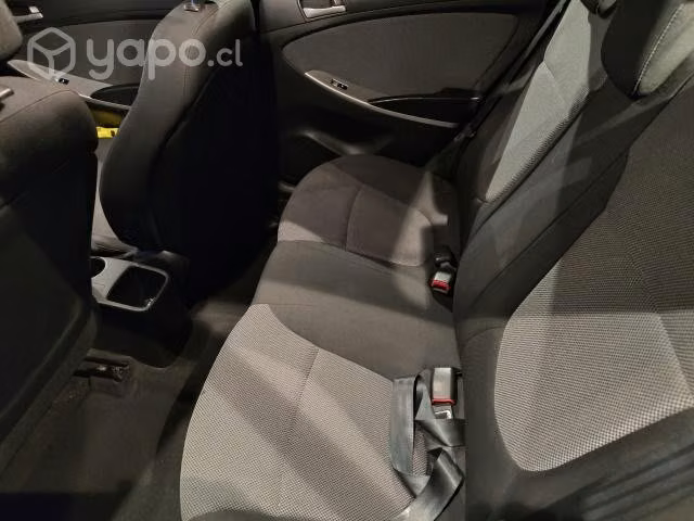 Hyundai Accent 2013 - Imagen 10