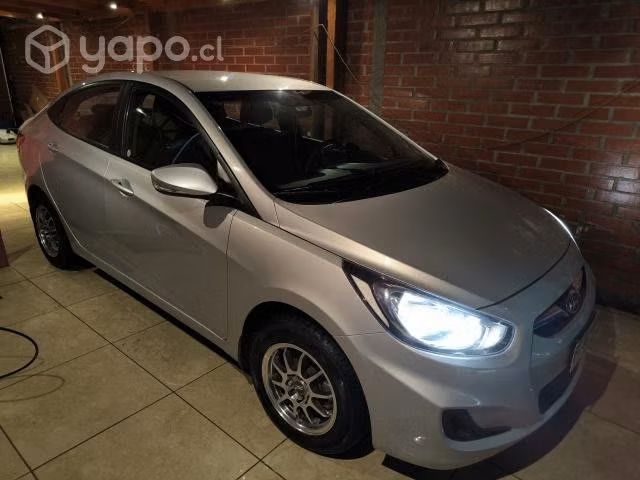 Hyundai Accent 2013 - Imagen 7