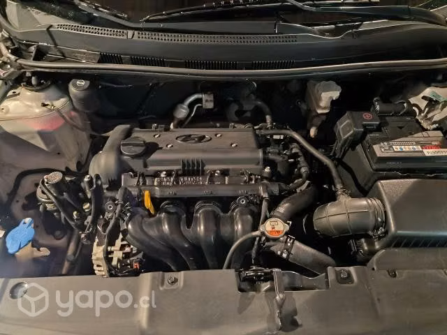 Hyundai Accent 2013 - Imagen 9