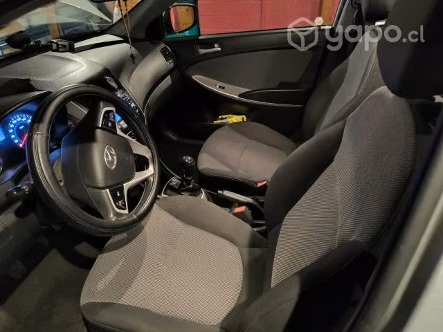Hyundai Accent 2013 - Imagen 11