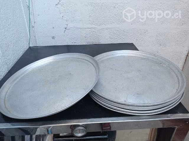 Horno bandeja y congelador contactar al 