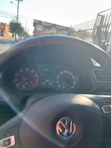 Volkswagen Voyage  2021