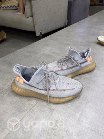 Yeezy 350 V2 true form" - Imagen 2
