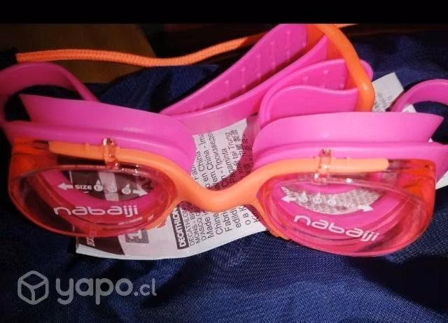 Pack de gorro y lentes de natación