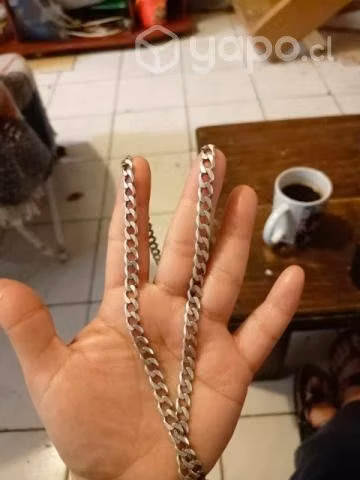 Cadena de plata