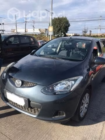 Vendo auto Mazda en perfecto estado, conversable