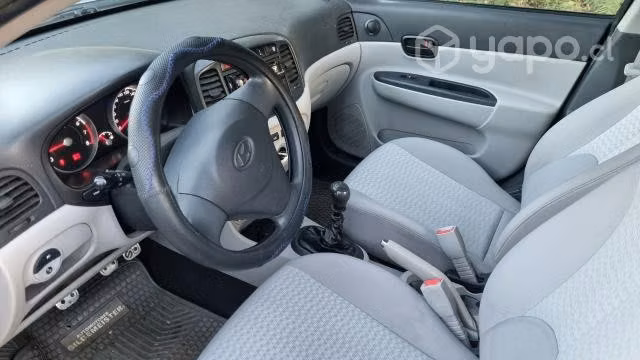Vendo Hyundai Accent GL 1.4 - Imagen 9