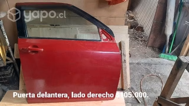 Auto Suzuki en desarme.