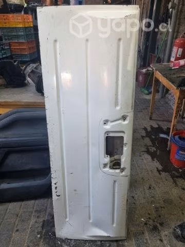 Portalon Detalle (NTX147) Nissan Terrano 2.5 Diése